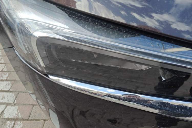 Used Buick LaCrosse 2019 28T Avenir Right Front Headlight