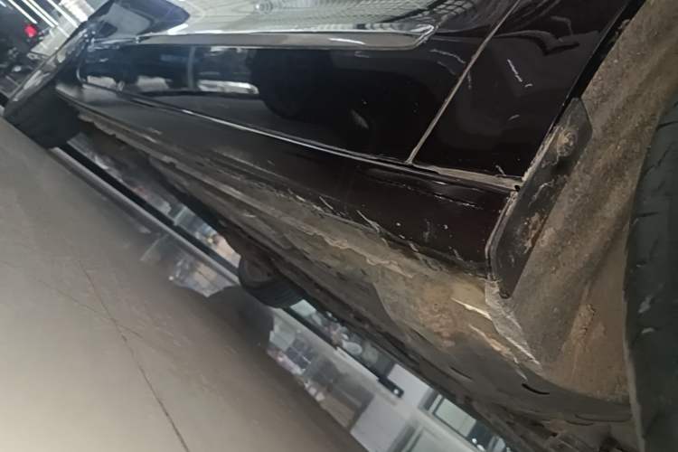 Used Buick LaCrosse 2019 28T Avenir Right Side Sill