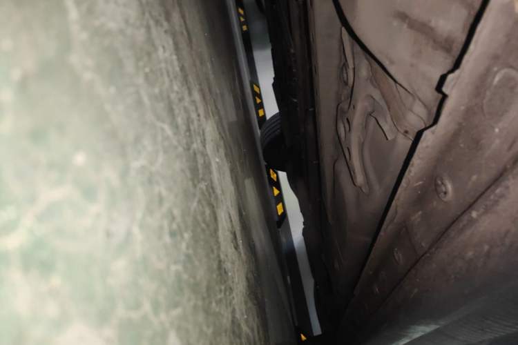 Used Buick LaCrosse 2019 28T Prestige Model Chassis Front Left