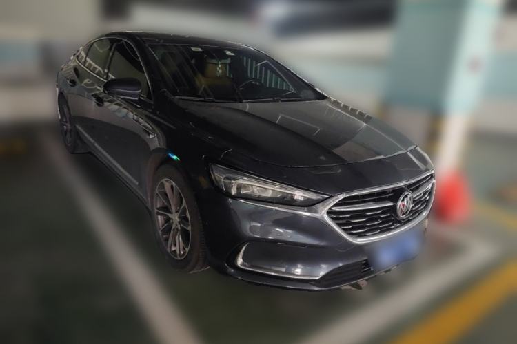 Used Buick LaCrosse 2019 28T Prestige Model Front Right 45 Deg