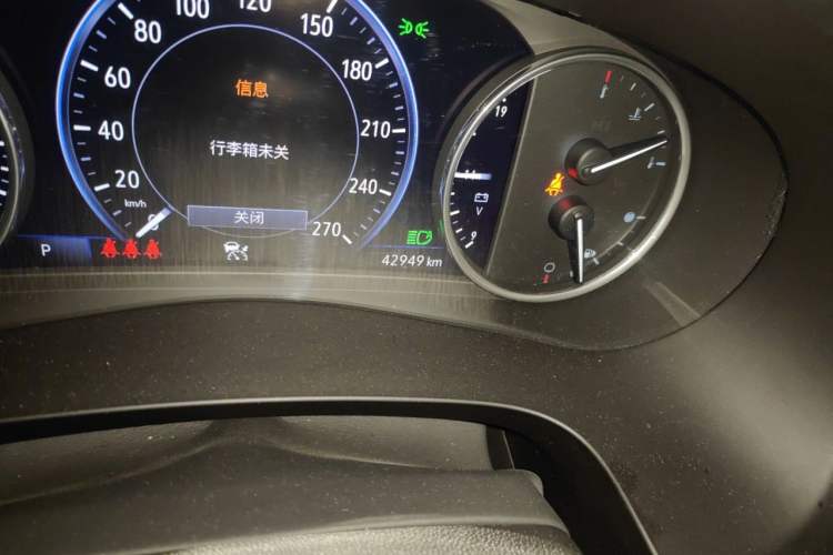 Used Buick LaCrosse 2019 28T Prestige Model Odometer Close Up