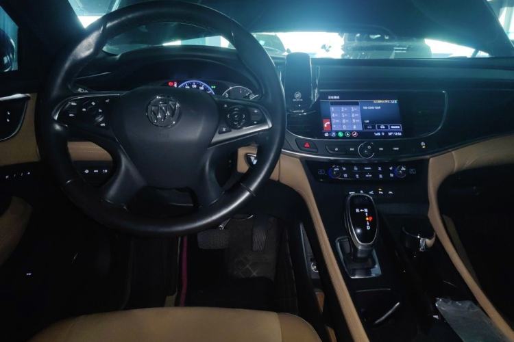 Used Buick LaCrosse 2019 28T Prestige Model Steering Wheel