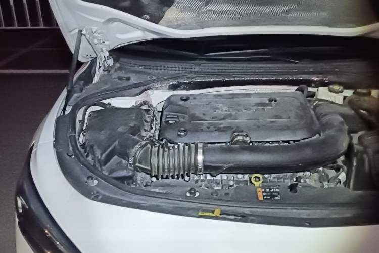 Used Buick LaCrosse 2019 28T Prestige Model Engine Bay Right