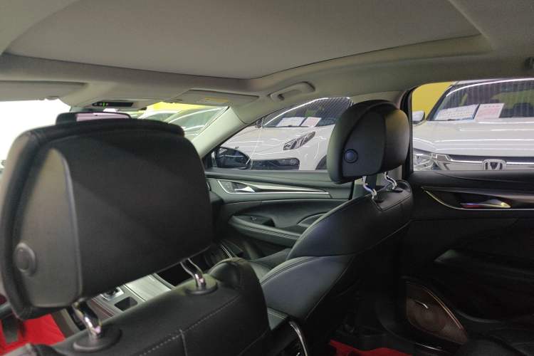Used Buick LaCrosse 2019 28T Luxury Version Headliner