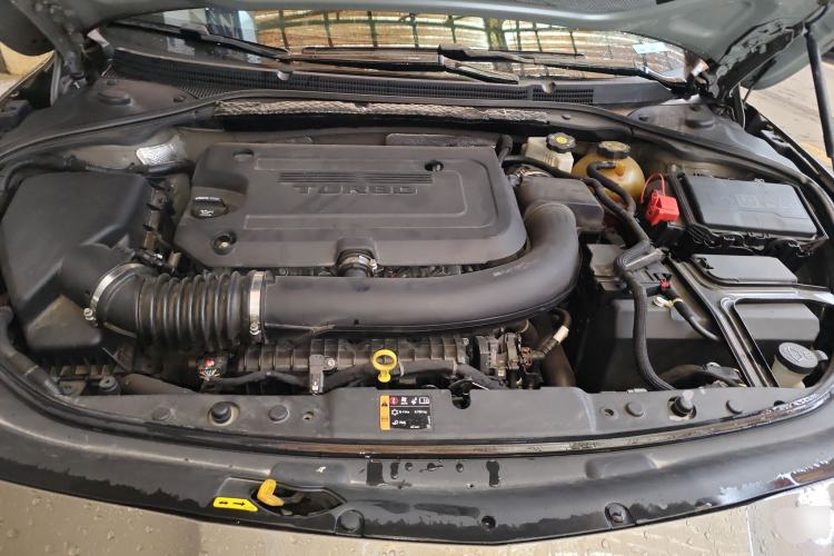 Used Buick LaCrosse 2019 28T Prestige Model Engine Bay