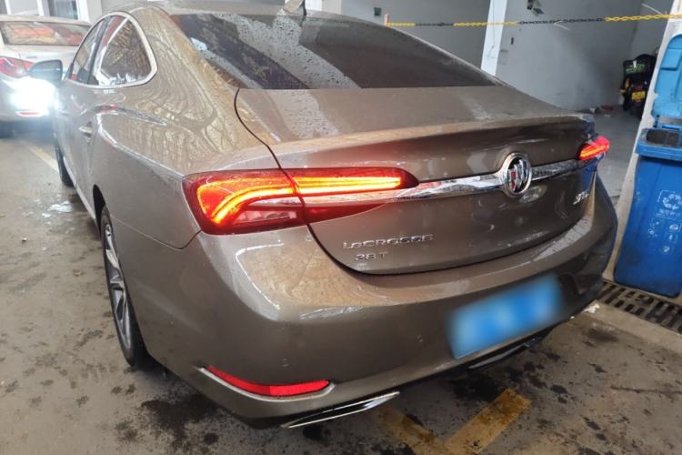 Used Buick LaCrosse 2019 28T Prestige Model Exterior 2