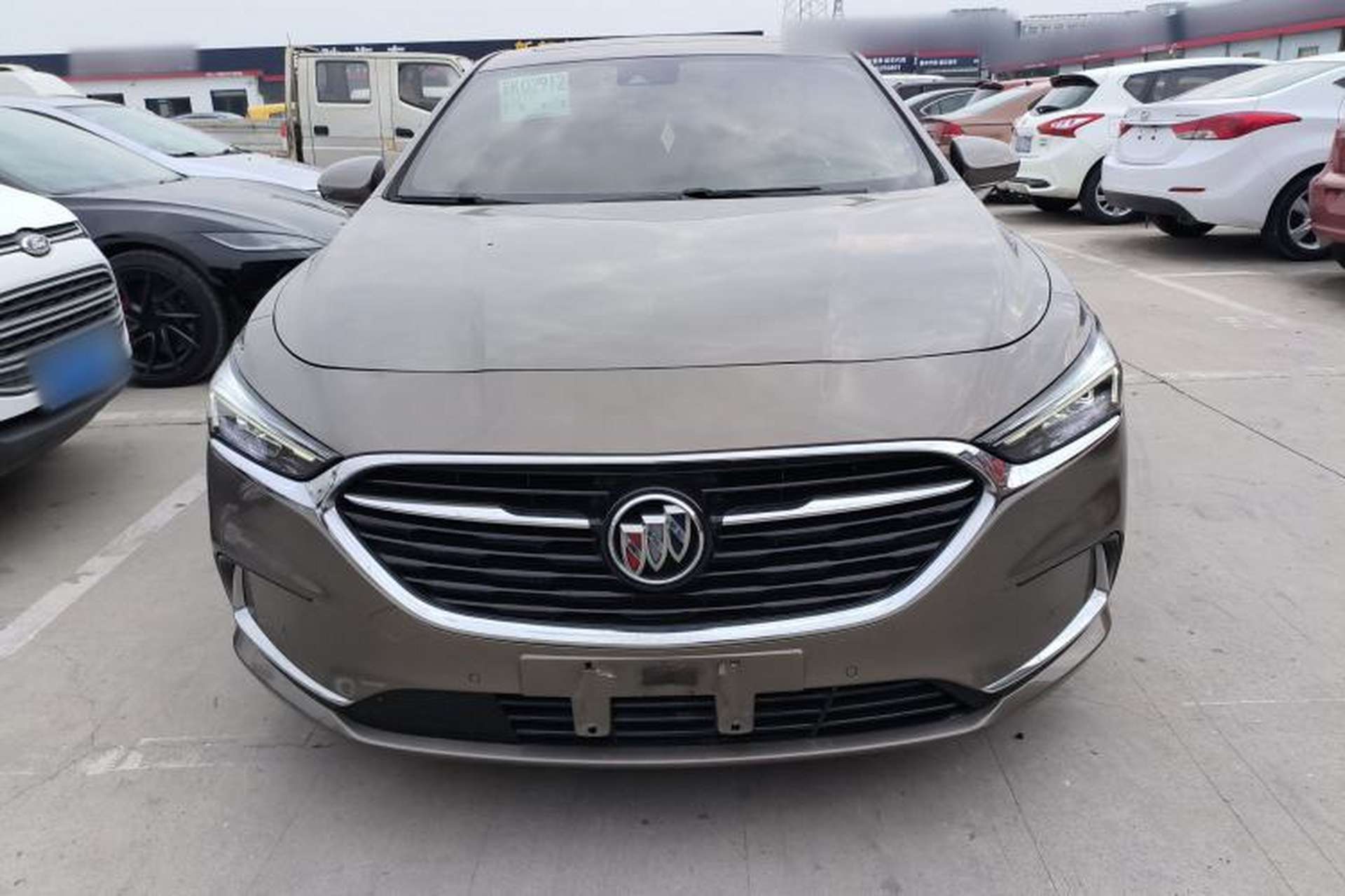 Used Buick LaCrosse 2019 28T Prestige Model Front