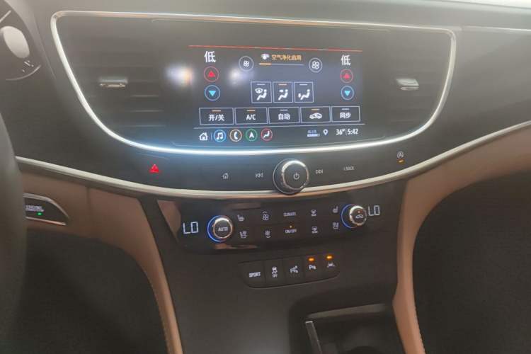 Used Buick LaCrosse 2020 652T Prestige Edition Audio And AC Panel