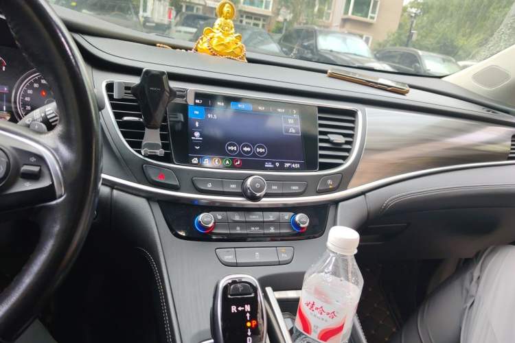 Used Buick LaCrosse 2020 652T Luxury Version Audio And AC Panel