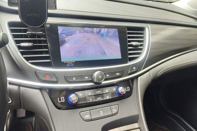 Used Buick LaCrosse 2020 652T Luxury Version Audio And AC Panel