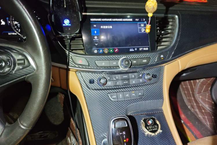 Used Buick LaCrosse 2020 652T Prestige Edition Audio And AC Panel