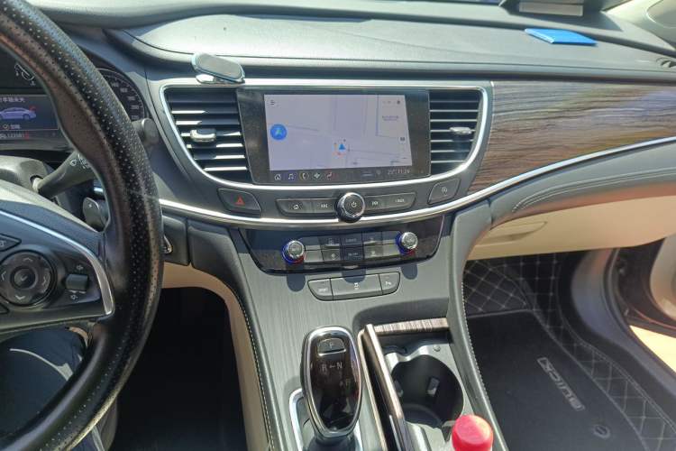 Used Buick LaCrosse 2020 652T Elite Edition Audio And AC Panel