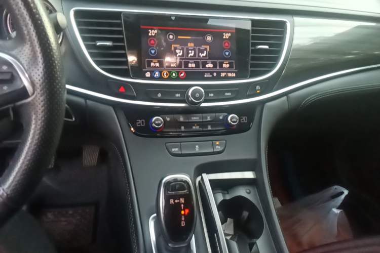 Used Buick LaCrosse 2020 652T Luxury Version Audio And AC Panel