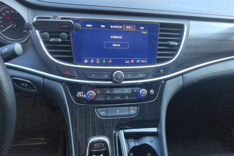 Used Buick LaCrosse 2020 652T Luxury Version Audio And AC Panel