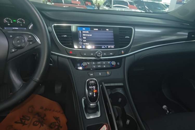 Used Buick LaCrosse 2020 652T Luxury Version Audio And AC Panel
