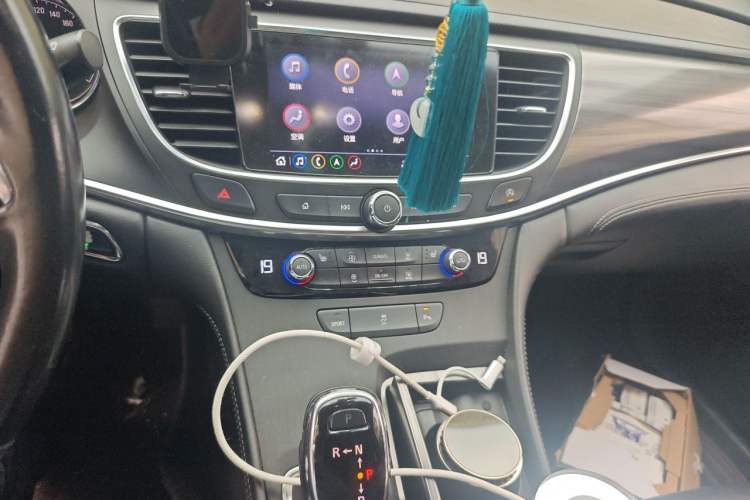 Used Buick LaCrosse 2020 652T Luxury Version Audio And AC Panel