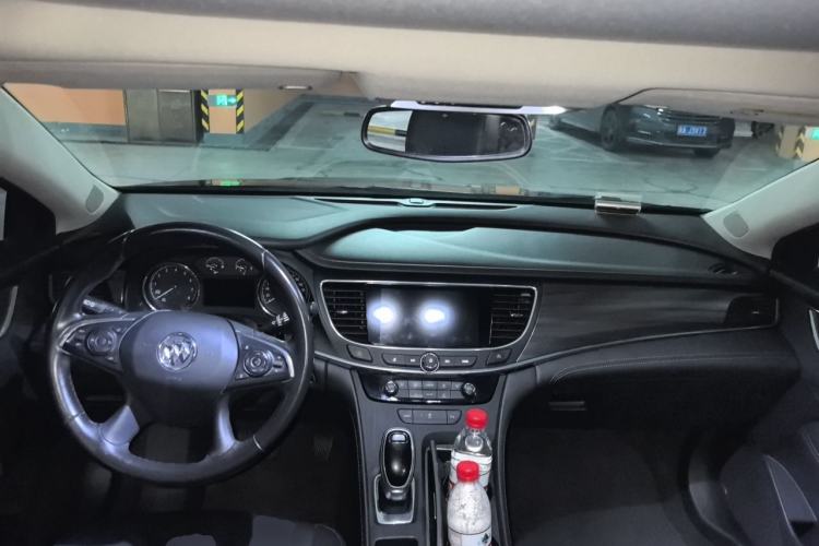 Used Buick LaCrosse 2020 652T Luxury Version Center Console