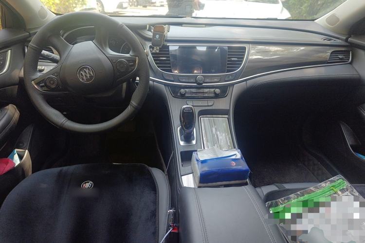 Used Buick LaCrosse 2020 652T Luxury Version Center Console