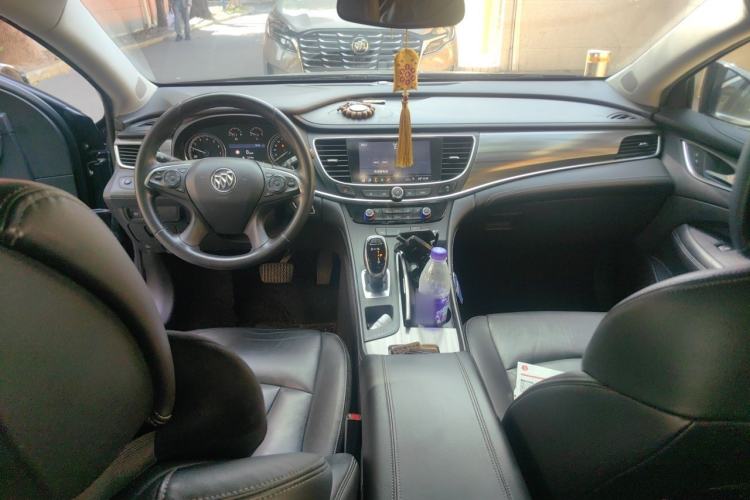 Used Buick LaCrosse 2020 652T Luxury Version Center Console