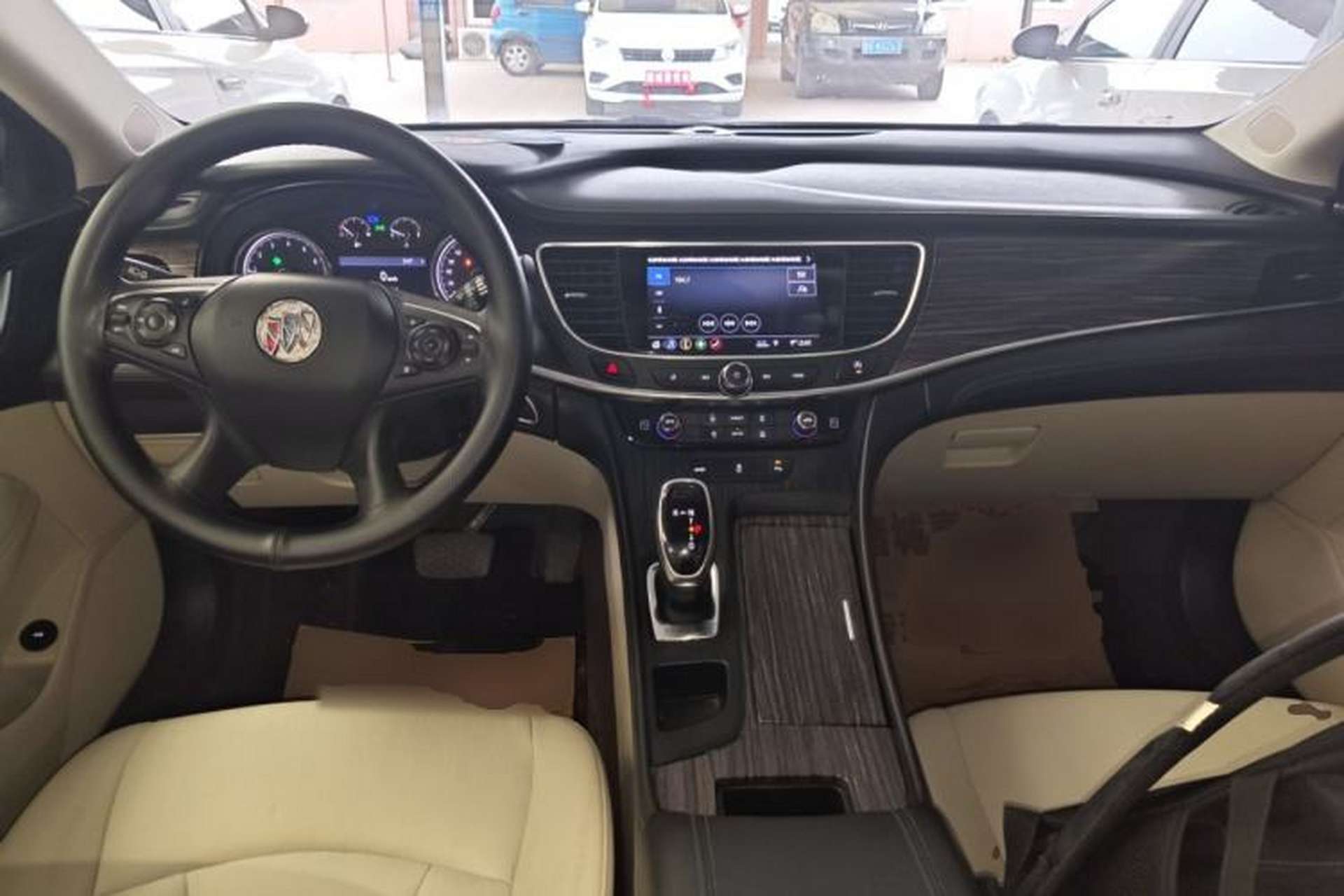 Used Buick LaCrosse 2020 652T Elite Edition Center Console