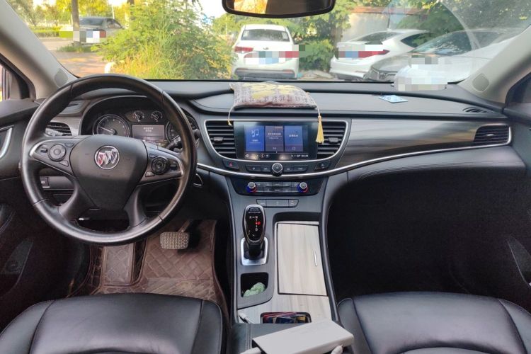 Used Buick LaCrosse 2020 652T Luxury Version Center Console