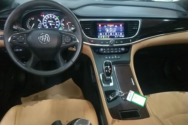 Used Buick LaCrosse 2020 652T Prestige Edition Center Console