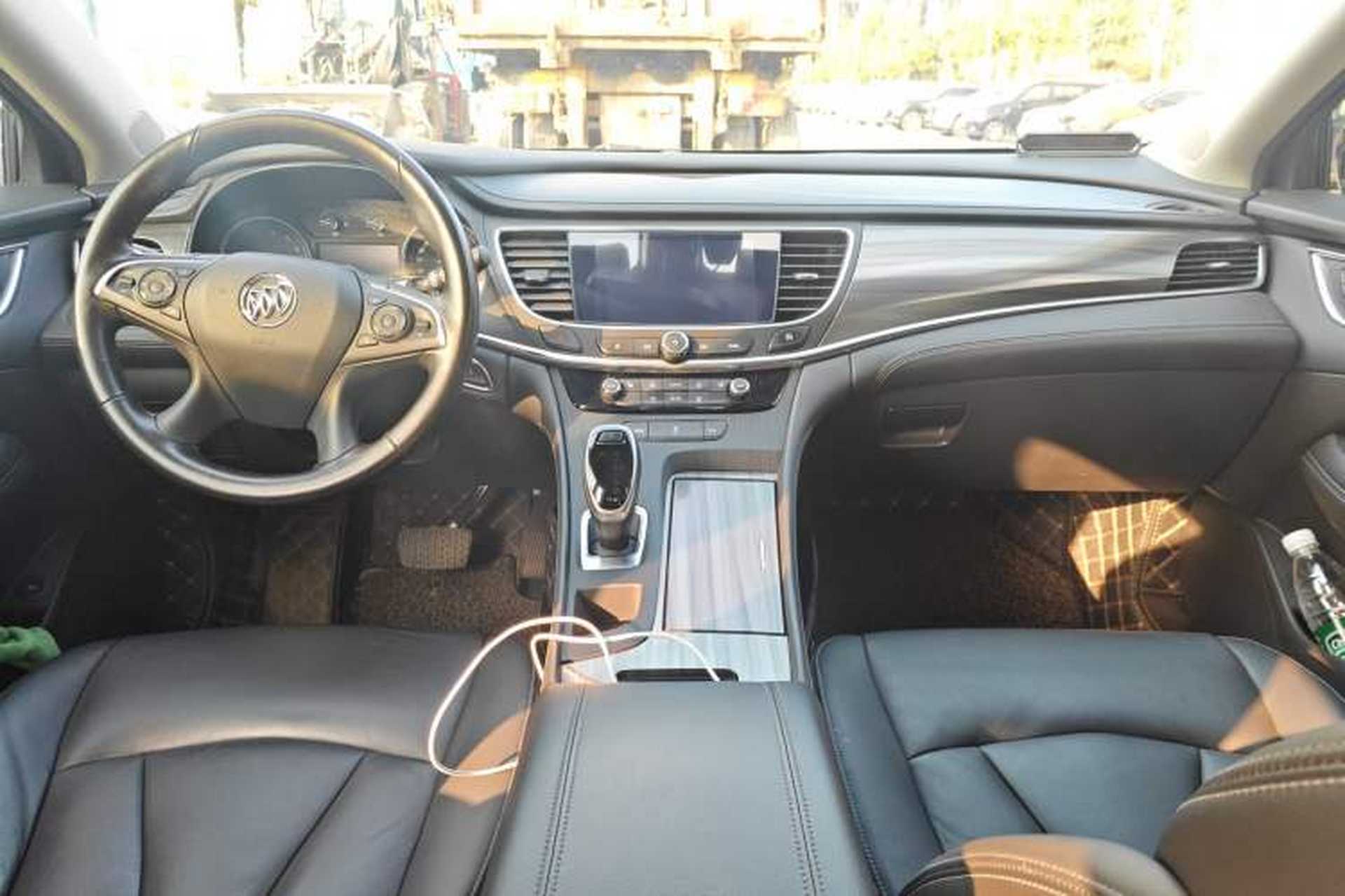 Used Buick LaCrosse 2020 652T Luxury Version Center Console