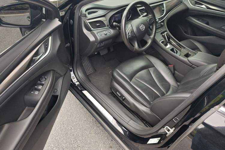 Used Buick LaCrosse 2020 652T Luxury Version Driver Seat