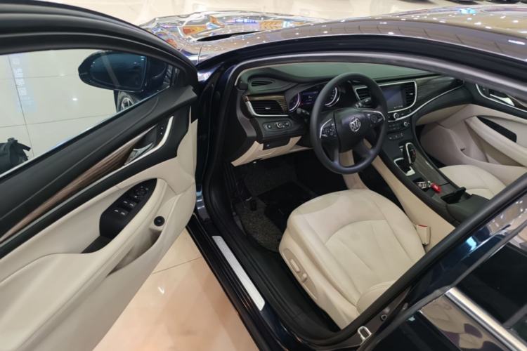 Used Buick LaCrosse 2020 652T Elite Edition Driver Seat