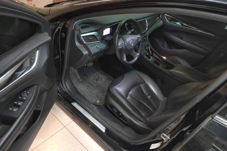 Used Buick LaCrosse 2020 652T Luxury Version Driver Seat
