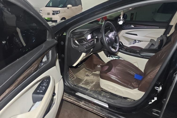 Used Buick LaCrosse 2020 652T Elite Edition Driver Seat