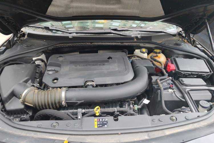 Used Buick LaCrosse 2020 652T Luxury Version Engine Bay
