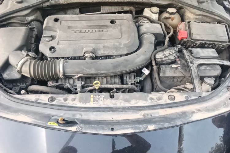 Used Buick LaCrosse 2020 652T Luxury Version Engine Bay