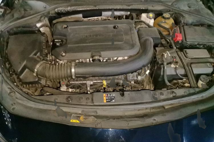 Used Buick LaCrosse 2020 652T Prestige Edition Engine Bay