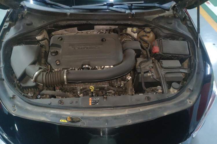 Used Buick LaCrosse 2020 652T Luxury Version Engine Bay
