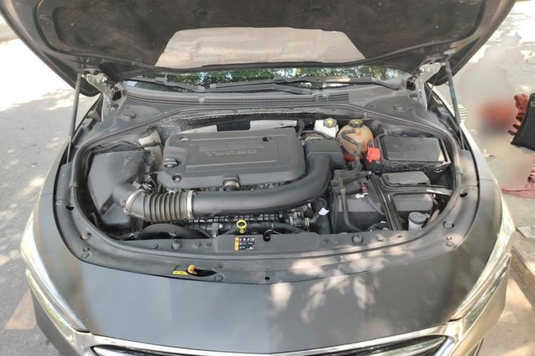 Used Buick LaCrosse 2020 652T Luxury Version Engine Bay