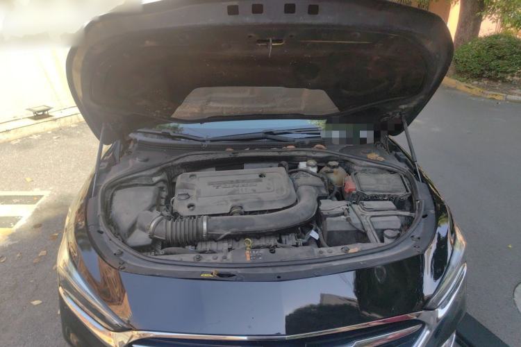 Used Buick LaCrosse 2020 652T Luxury Version Engine Bay