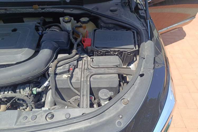 Used Buick LaCrosse 2020 652T Elite Edition Engine Bay Left