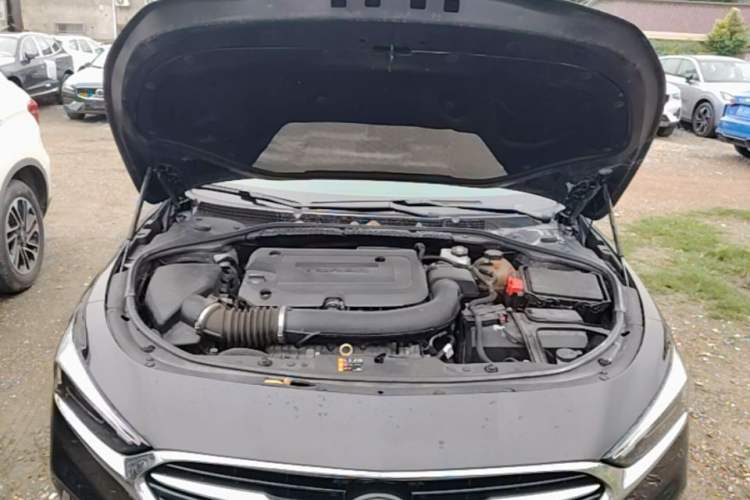 Used Buick LaCrosse 2020 652T Luxury Version Engine Bay
