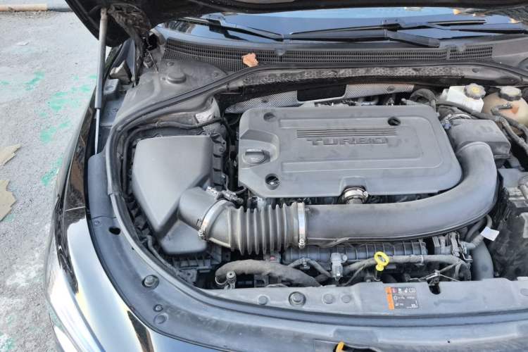 Used Buick LaCrosse 2020 652T Luxury Version Engine Bay Right