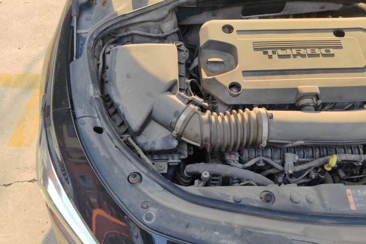 Used Buick LaCrosse 2020 652T Luxury Version Engine Bay Right