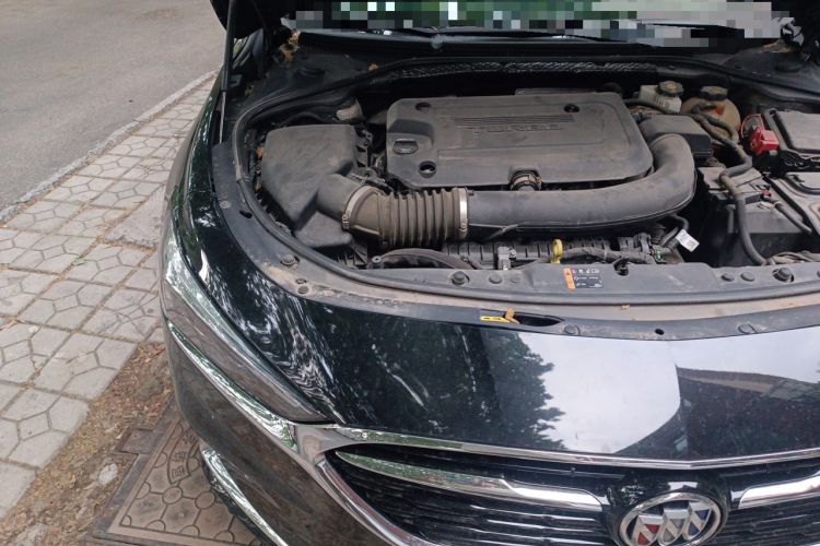 Used Buick LaCrosse 2020 652T Luxury Version Engine Bay Right