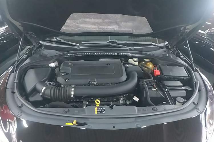 Used Buick LaCrosse 2020 652T Prestige Edition Engine Bay