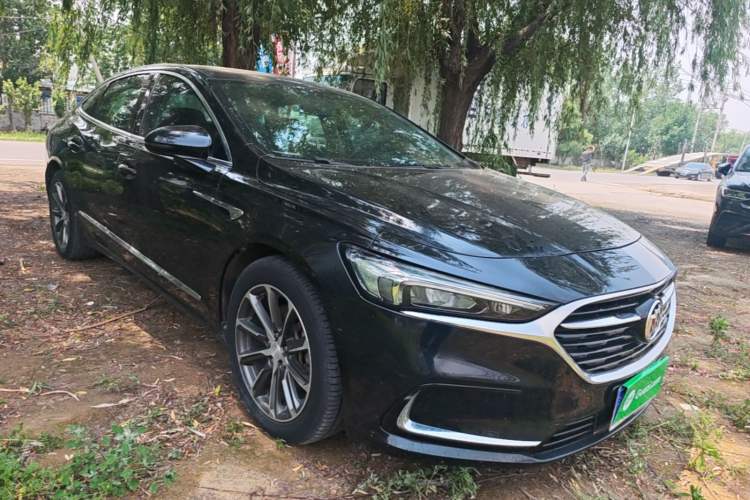 Used Buick LaCrosse 2020 652T Luxury Version Front Right 45 Deg