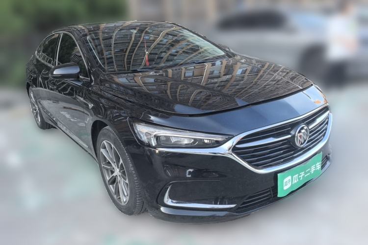 Used Buick LaCrosse 2020 652T Luxury Version Front Right 45 Deg