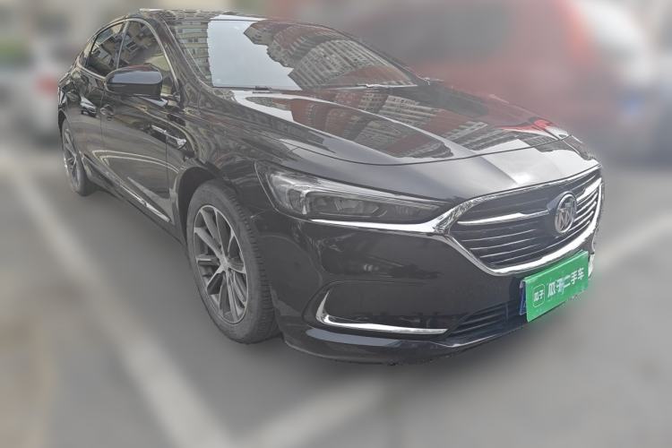 Used Buick LaCrosse 2020 652T Luxury Version Front Right 45 Deg