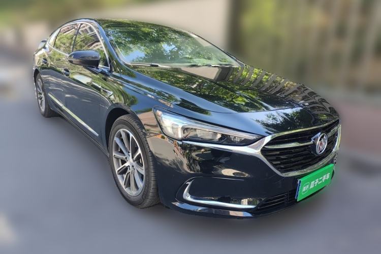 Used Buick LaCrosse 2020 652T Luxury Version Front Right 45 Deg