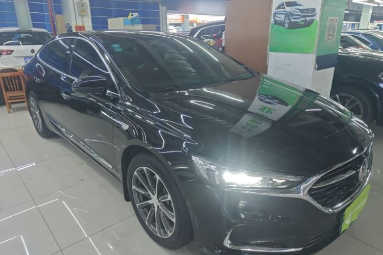 Used Buick LaCrosse 2020 652T Luxury Version Front Right 45 Deg