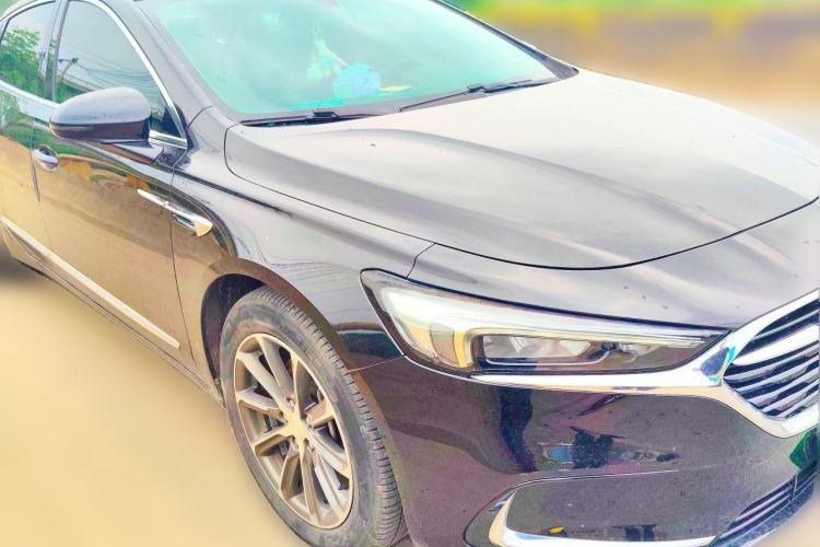 Used Buick LaCrosse 2020 652T Luxury Version Front Right 45 Deg