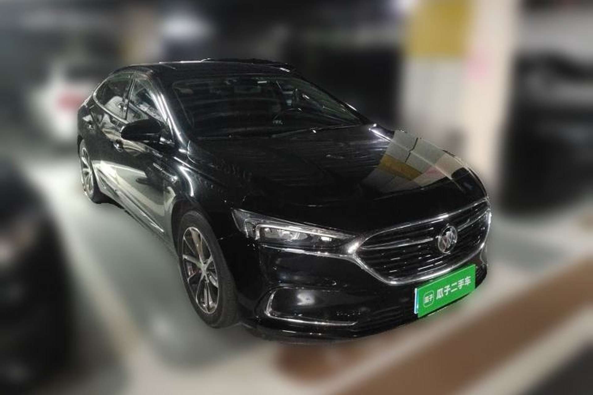 Used Buick LaCrosse 2020 652T Luxury Version Front Right 45 Deg
